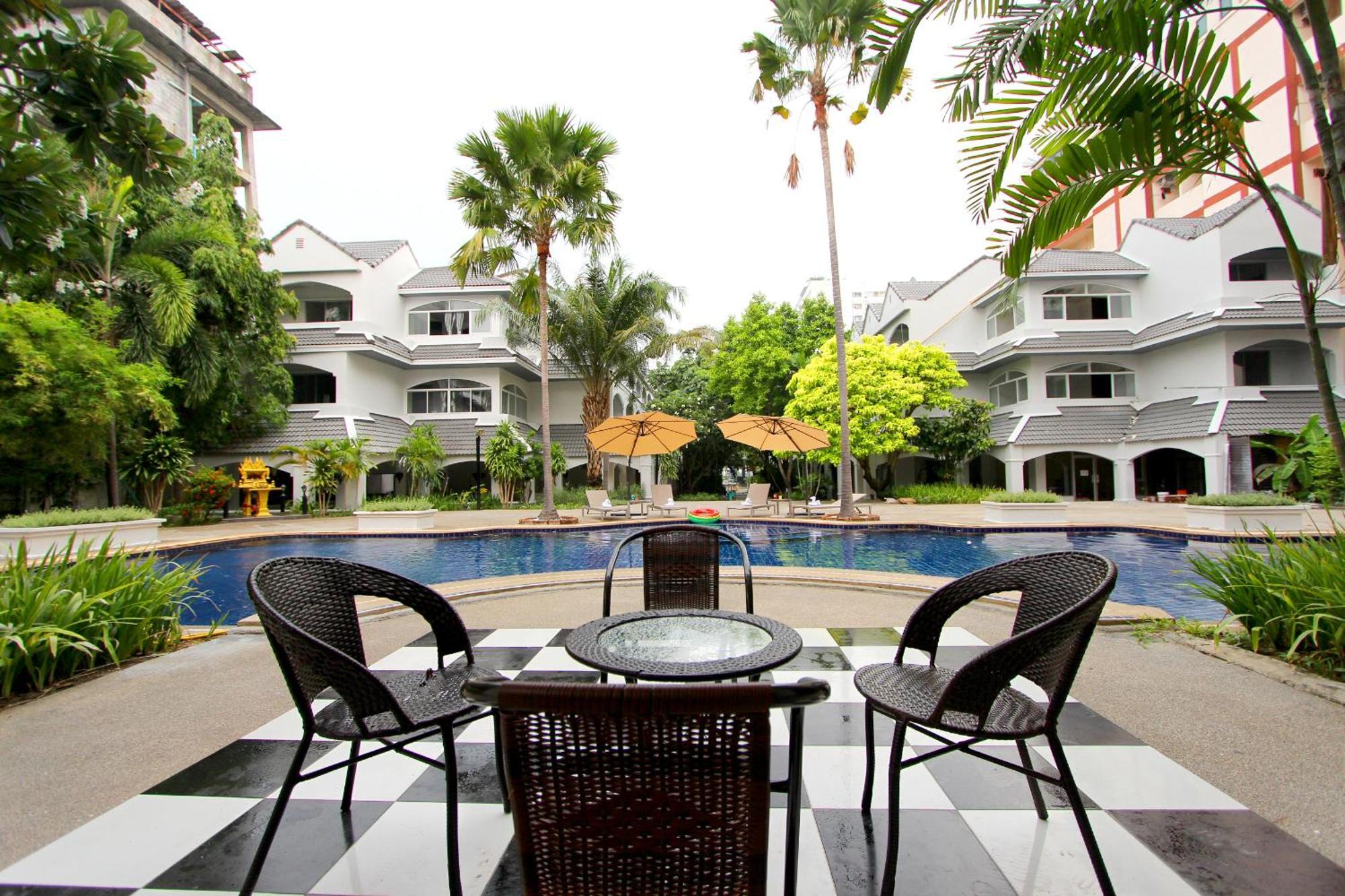 Pooh Beach Resort & Spa جومتين بيتش المظهر الخارجي الصورة